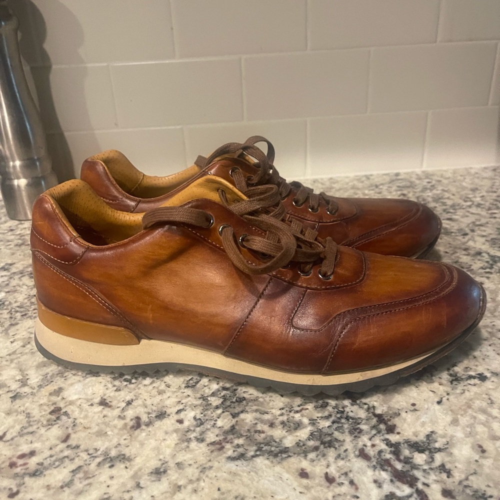 Men’s Magnanni sneakers
